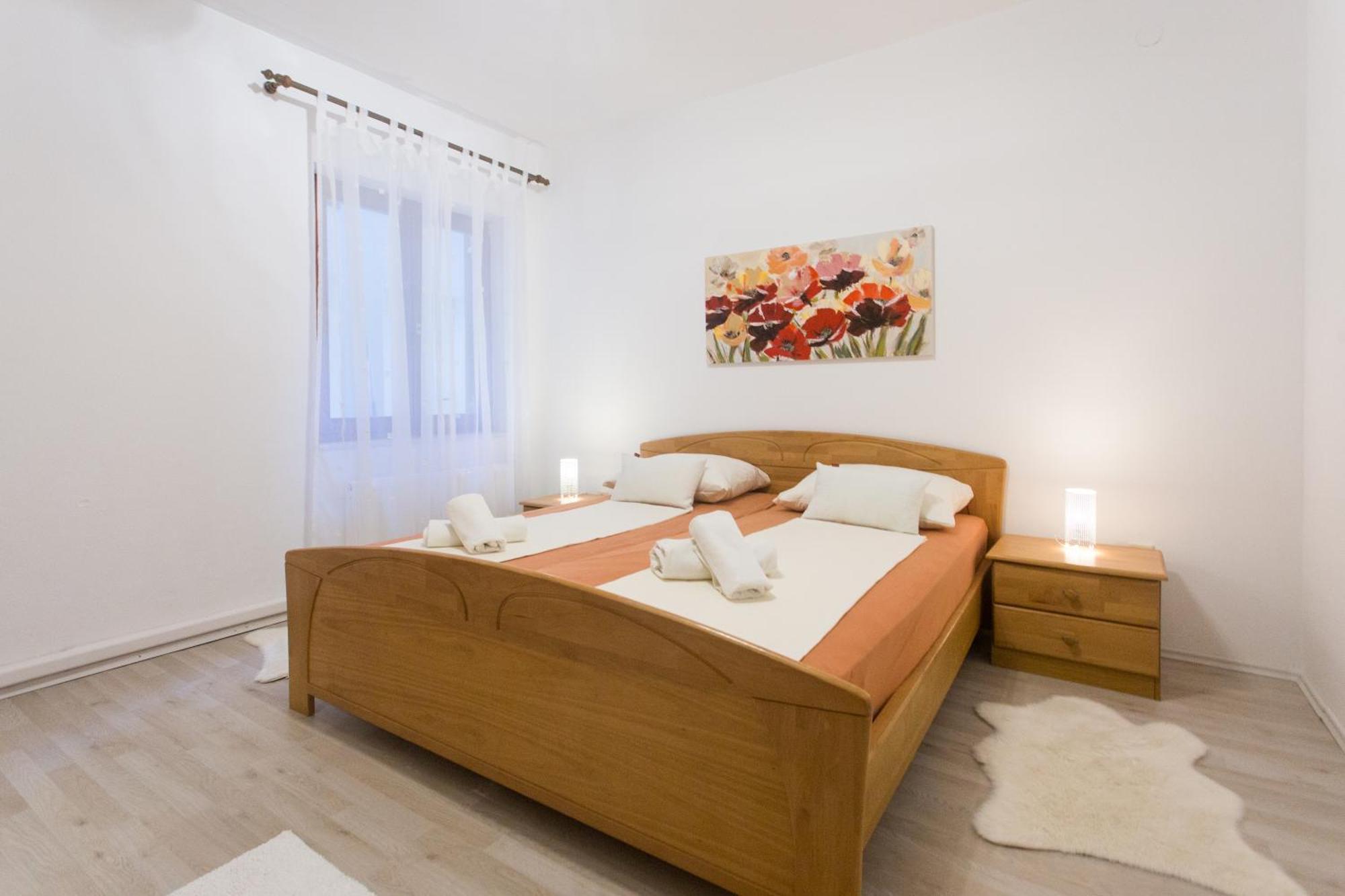 Apartmani Stanic Seget Vranjica Habitación foto